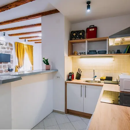 アパート Art Deco Cathedral By Duhomes