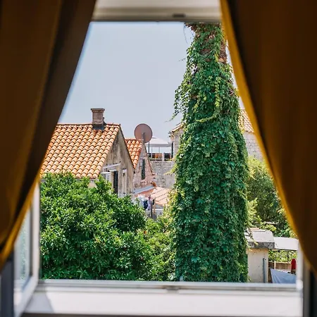 Apartment Art Deco Cathedral By Duhomes