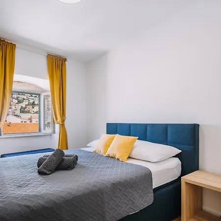 Art Deco Cathedral By Duhomes *