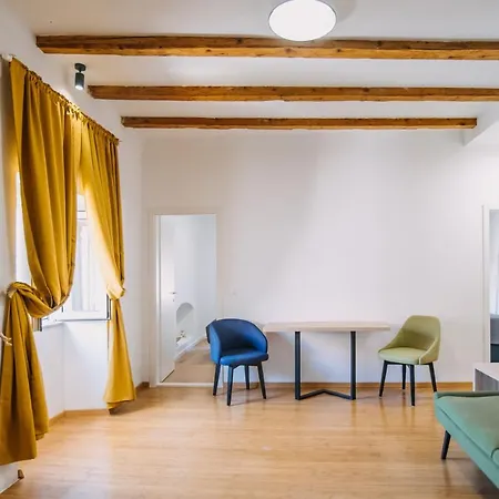 Art Deco Cathedral By Duhomes * ドゥブロブニク