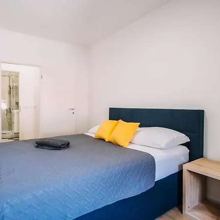 Art Deco Cathedral By Duhomes *