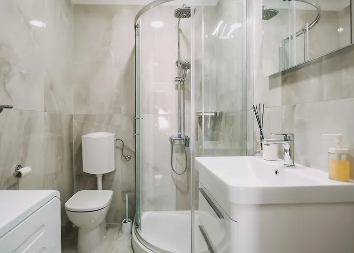 Appartement Art Deco Cathedral By Duhomes